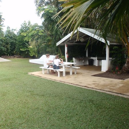Absolute Backpackers Mission Beach Exterior photo