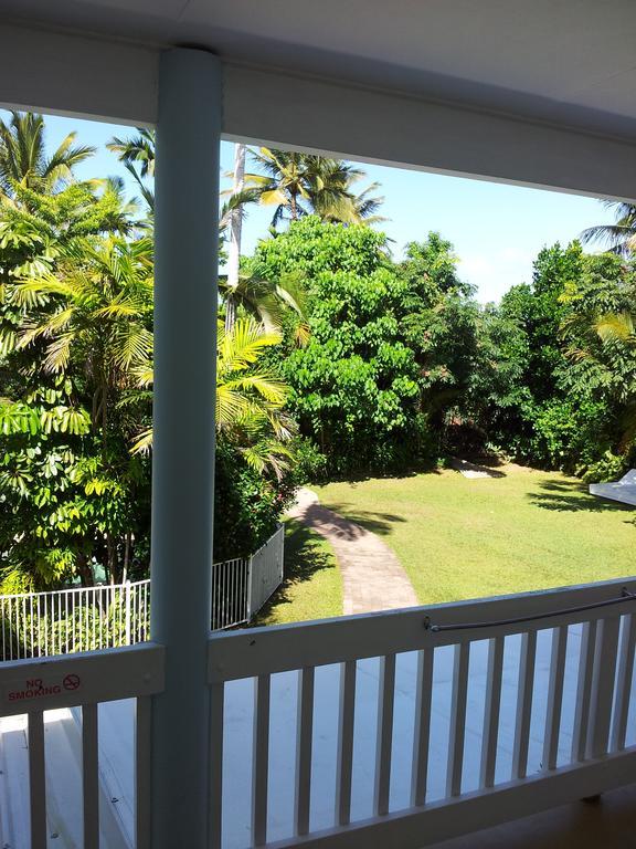 Absolute Backpackers Mission Beach Room photo